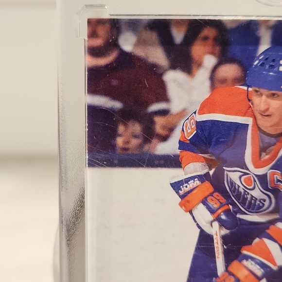 Wayne Gretzky WGT-1 Tim Hortons tribute card. - Picture 2 of 11